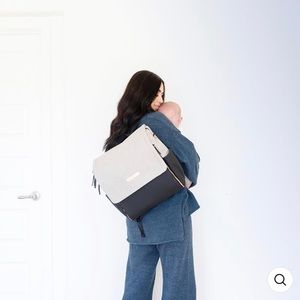 Petunia Pickle Bottom Boxy Backpack Sand/Black